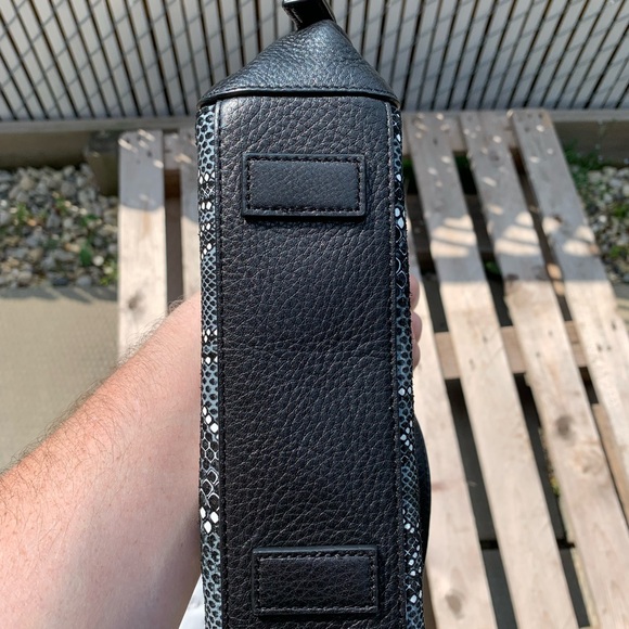 OFFERS??? Halston Heritage Snake print leather purse - Picture 5 of 6